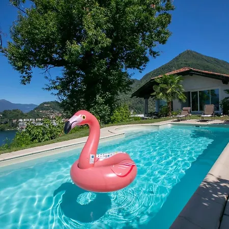Laveno-mombello Sleeps 6 Pool *